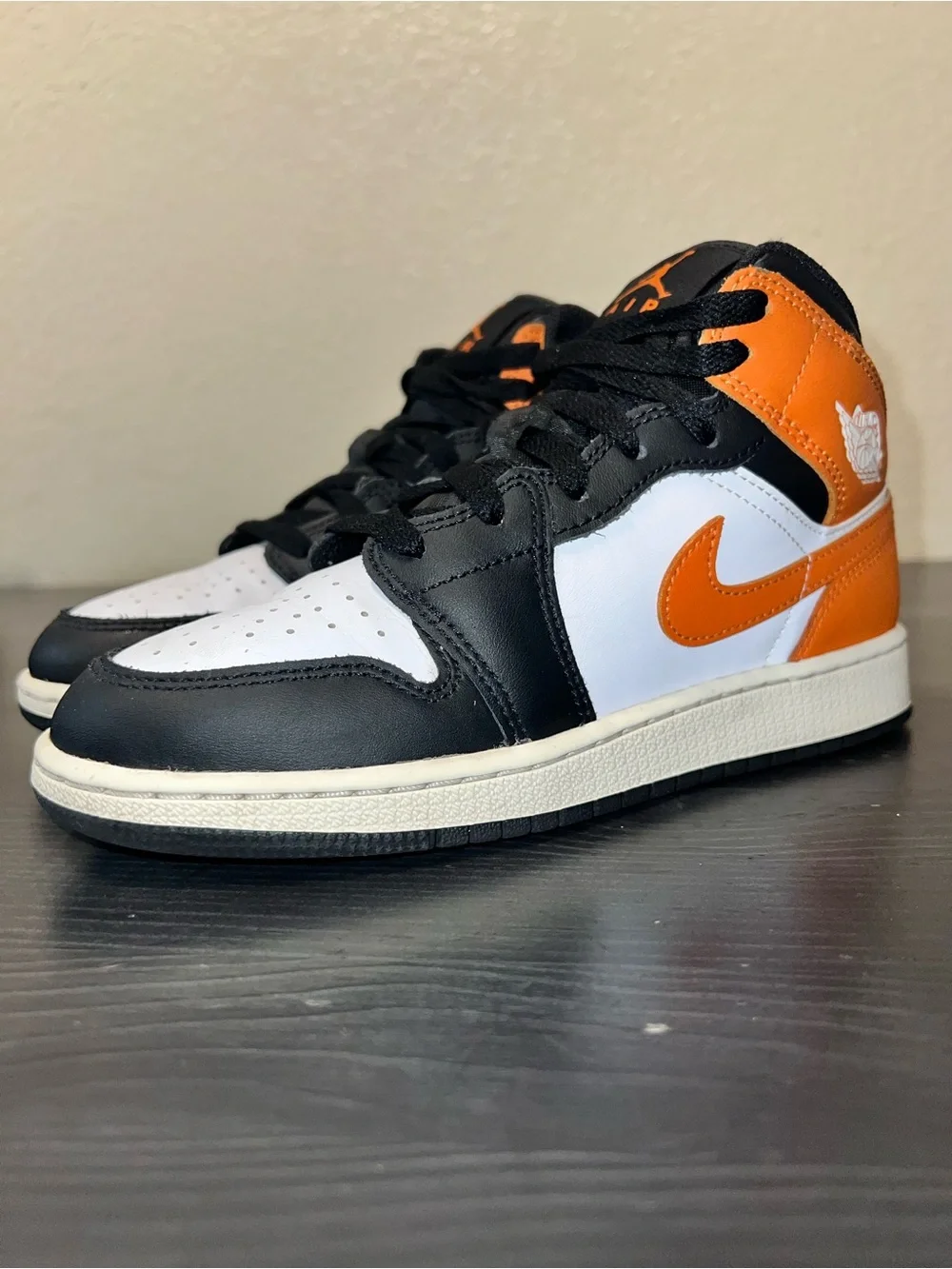 Kids Air Jordan 1 Mid 